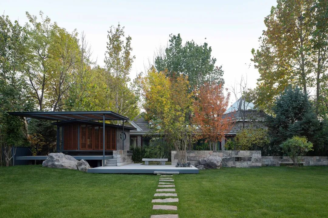 一个内向的当代园林 - 介园-私人别墅庭院设计